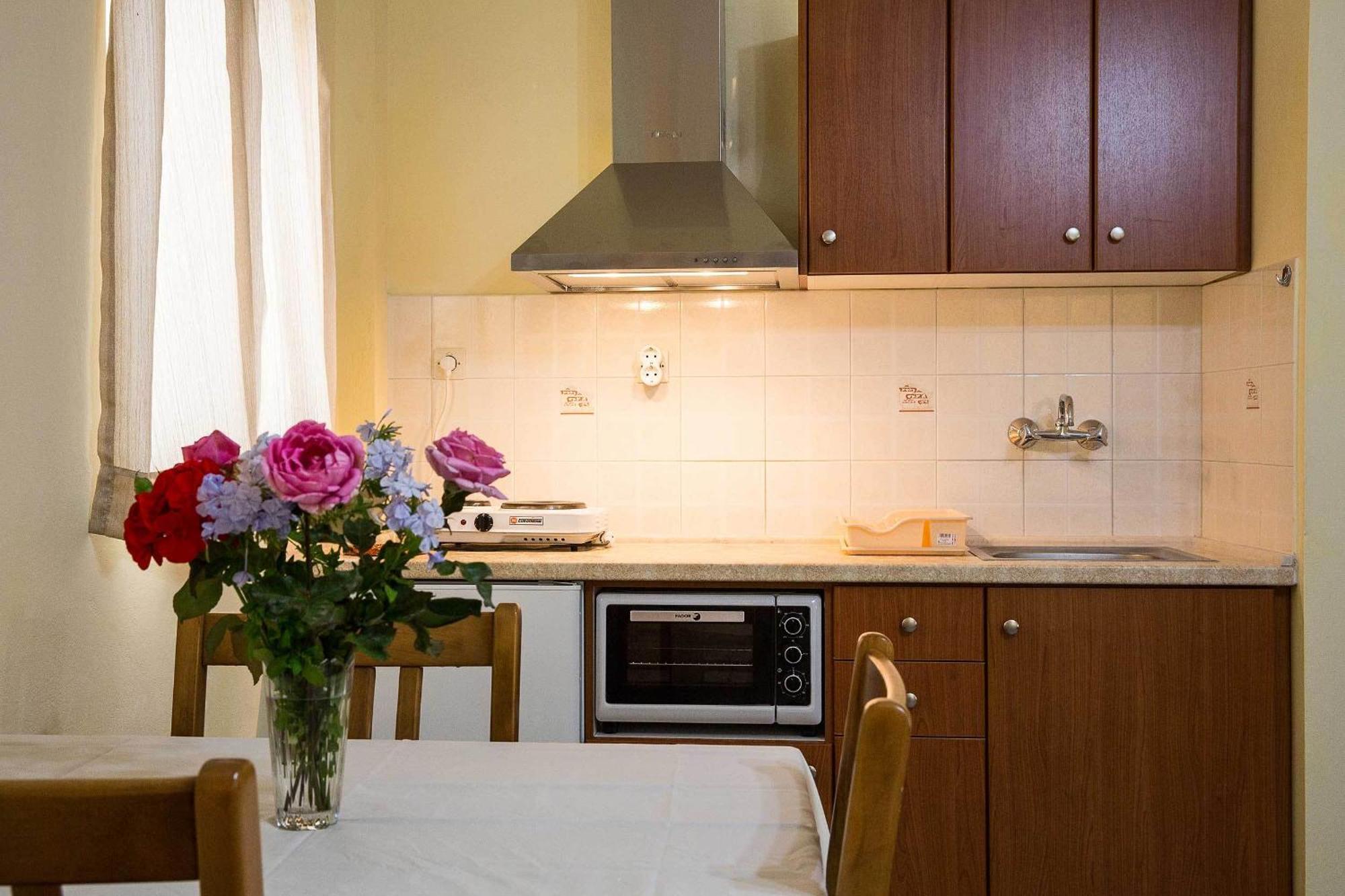 Remvi Hotel - Apartments Stoupa Phòng bức ảnh